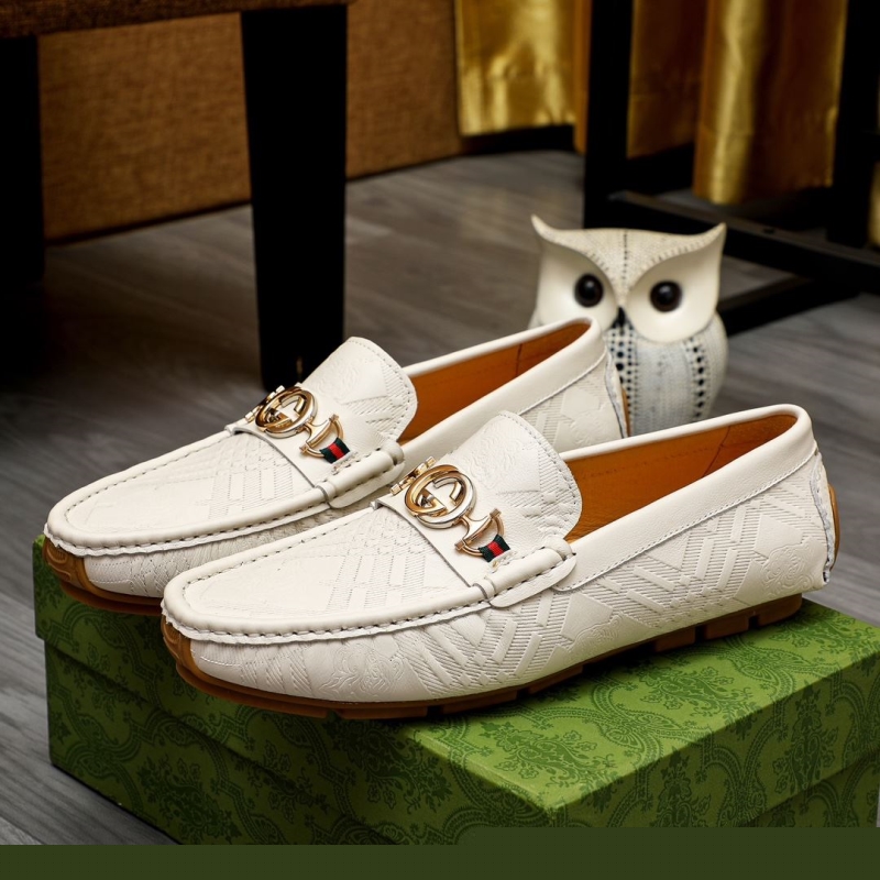 G*u*i leather shoes